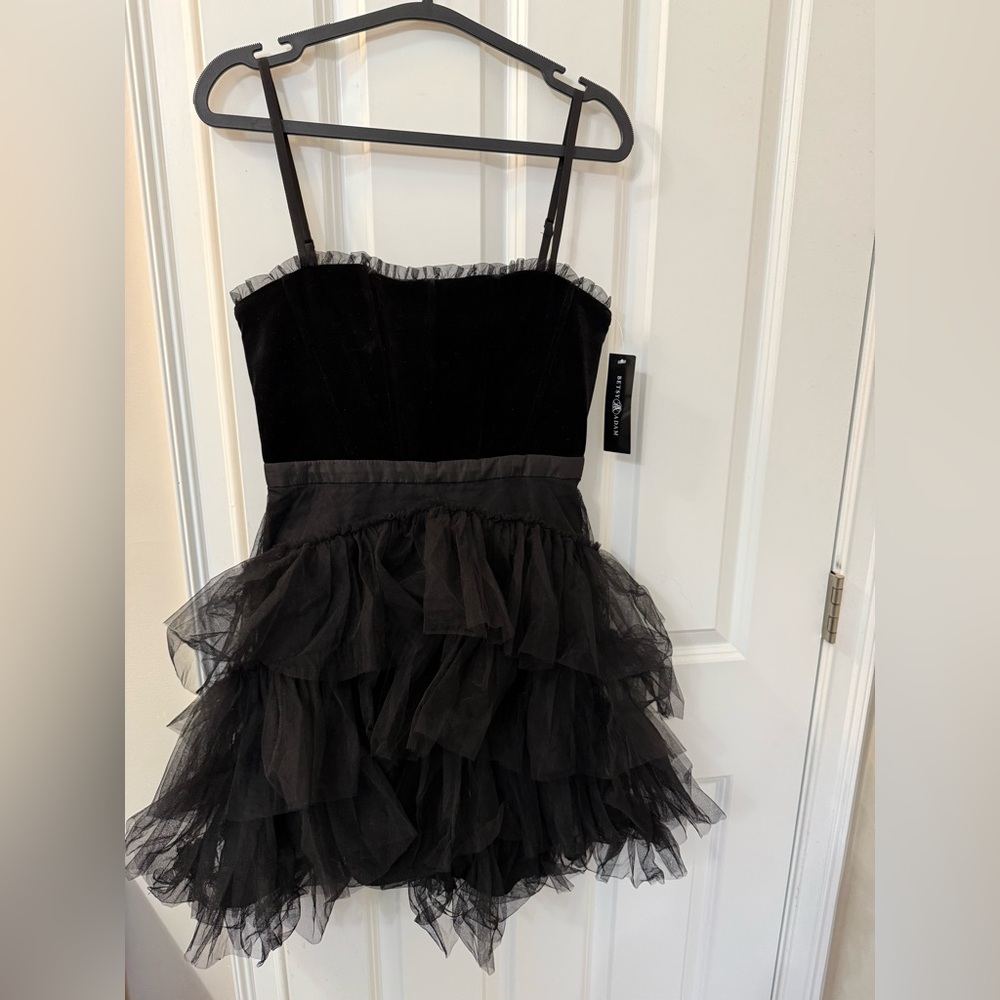 NWT Betsy & Adam Black Velvet Ruffled tulle Dress